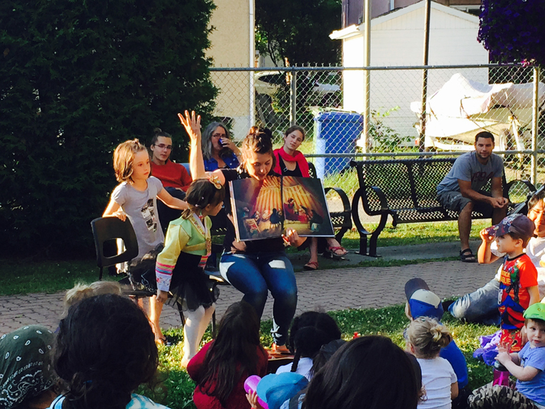 Lecture au parc de Rouyn-Noranda